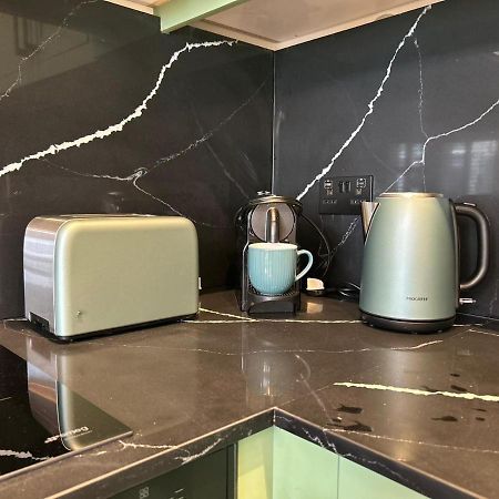 Earl'S Court Luxe Apartment ลอนดอน ภายนอก รูปภาพ