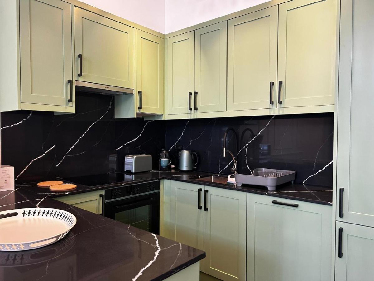 Earl'S Court Luxe Apartment ลอนดอน ภายนอก รูปภาพ