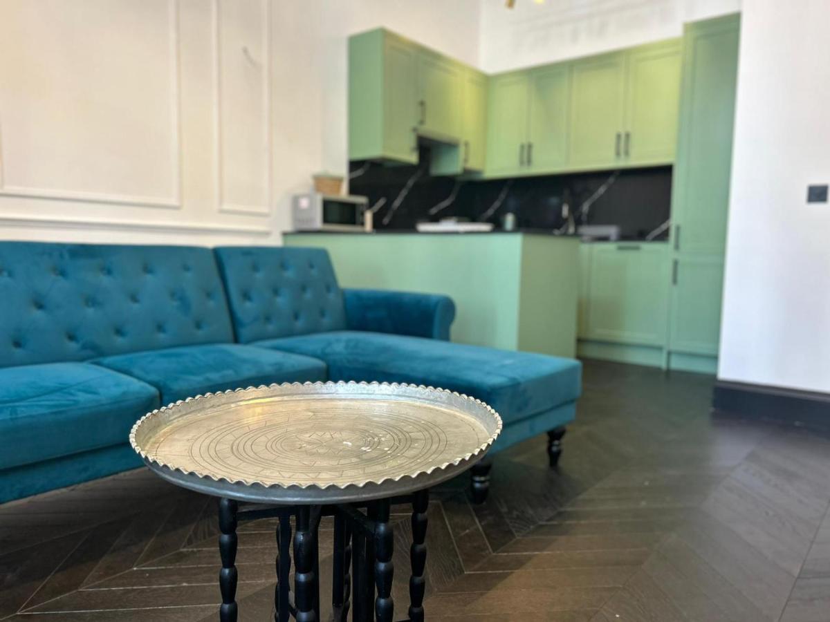 Earl'S Court Luxe Apartment ลอนดอน ภายนอก รูปภาพ