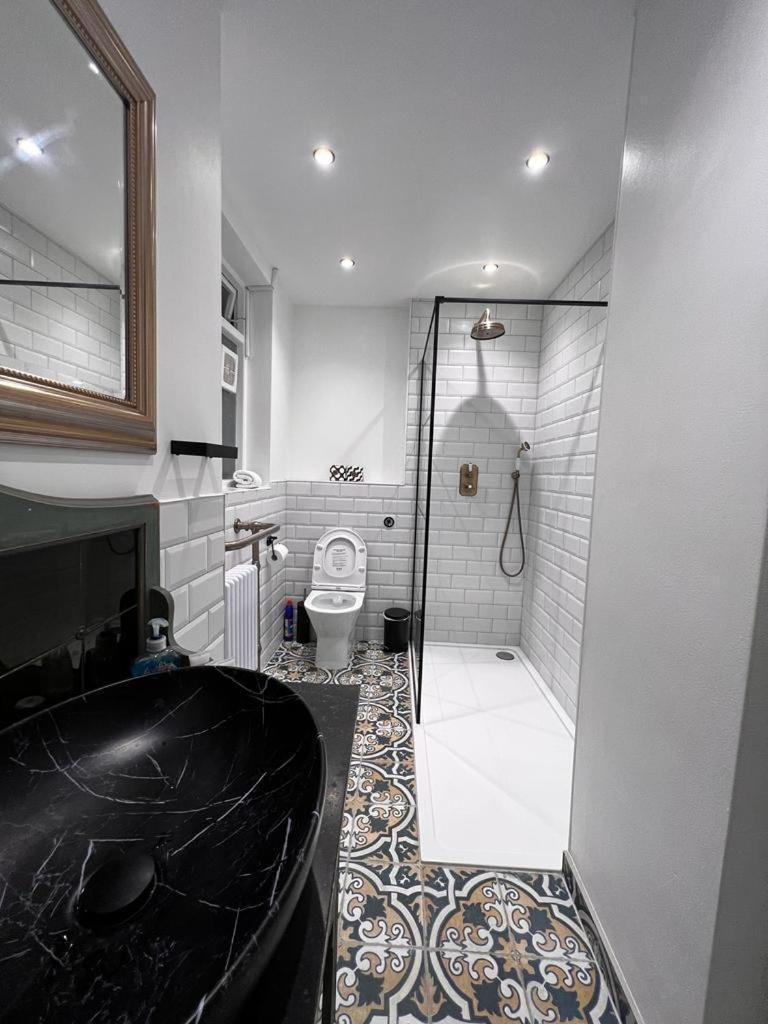 Earl'S Court Luxe Apartment ลอนดอน ภายนอก รูปภาพ