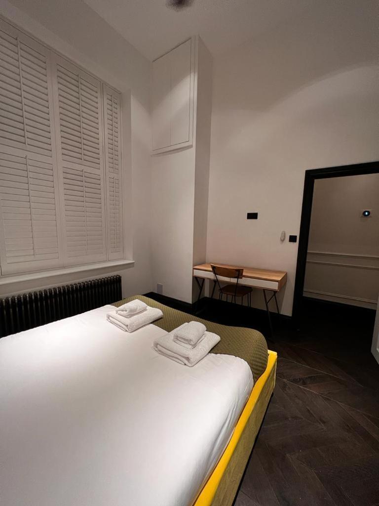 Earl'S Court Luxe Apartment ลอนดอน ภายนอก รูปภาพ